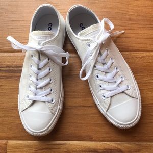 Converse All Star Unisex White Leather Low Top Sneakers